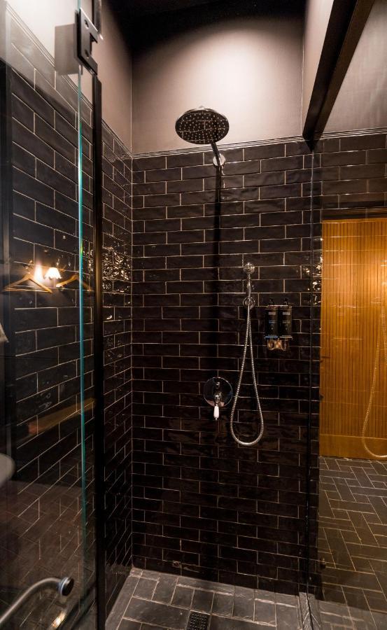 Communal Hotel Kutaisi Zewnętrze zdjęcie
