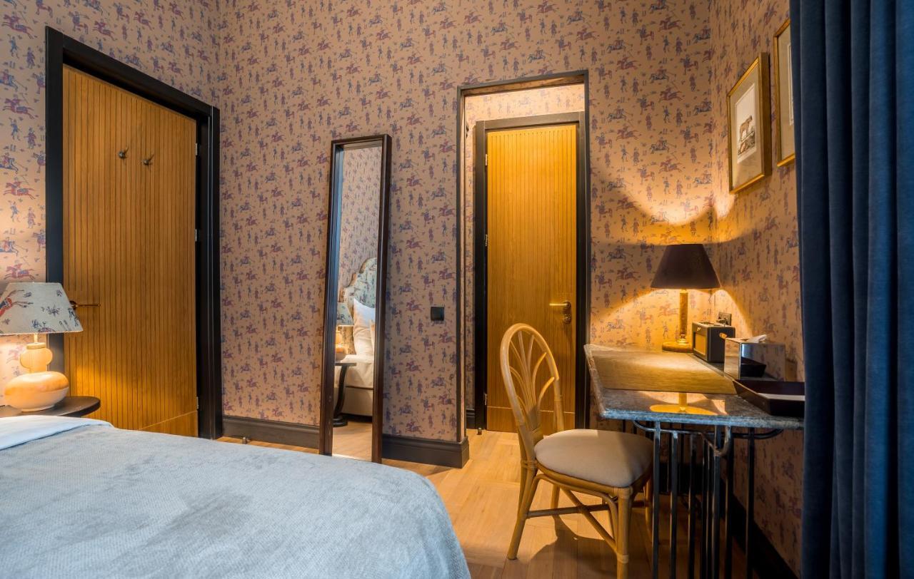 Communal Hotel Kutaisi Zewnętrze zdjęcie