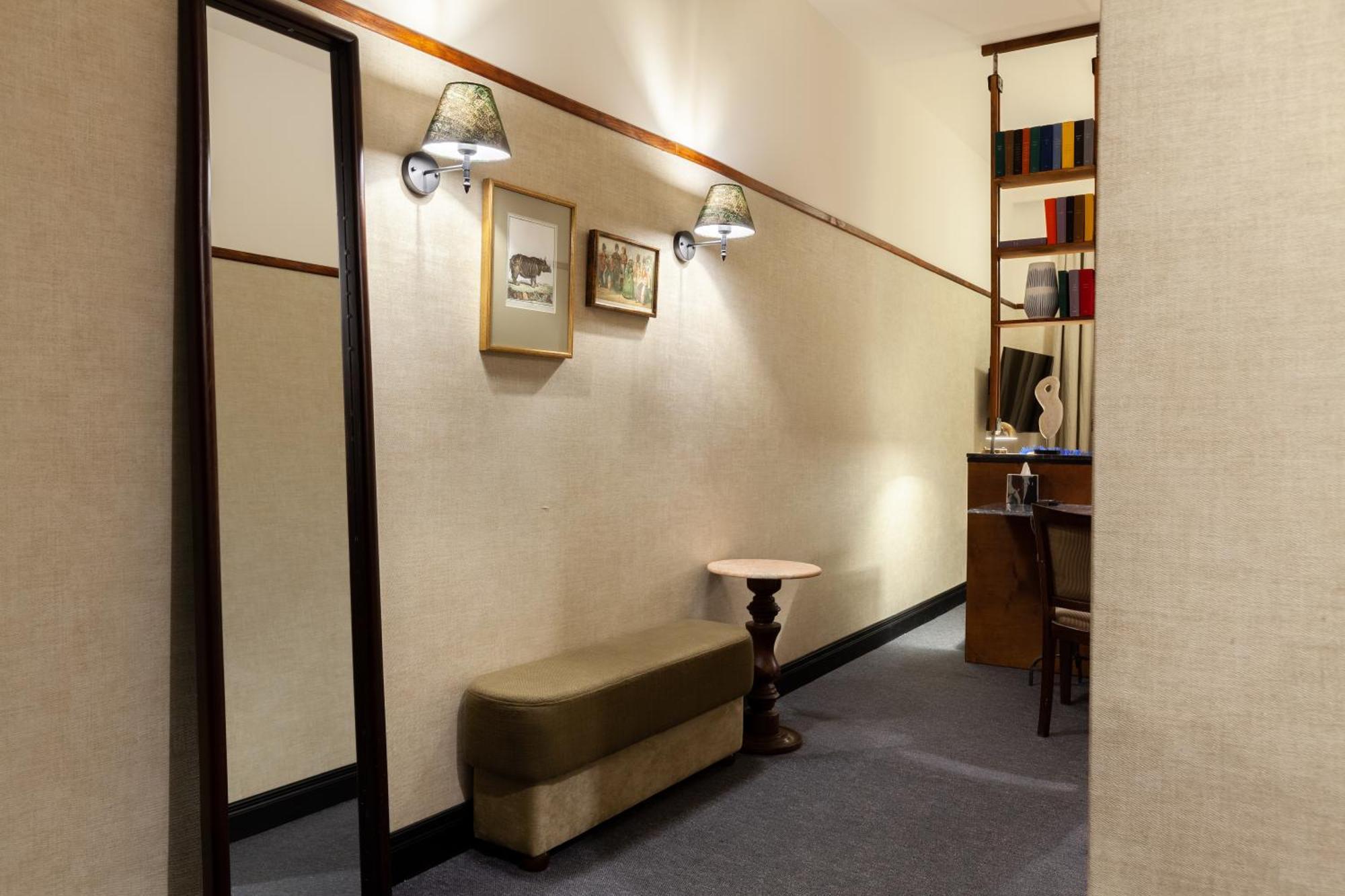 Communal Hotel Kutaisi Zewnętrze zdjęcie